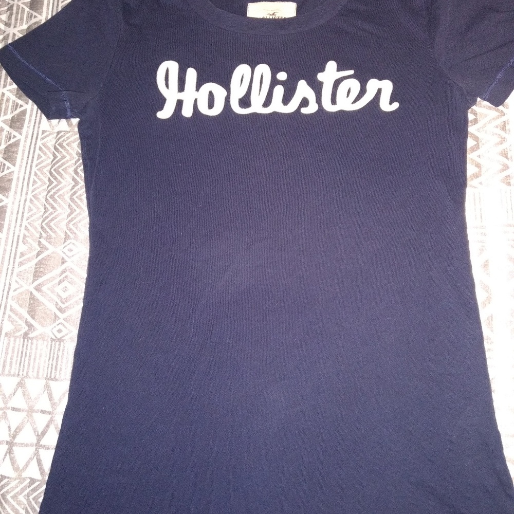 Hollister shirt